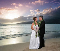Hawaii Wedding and Hawaiian Wedding