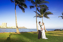 Hawaii Wedding and Hawaiian Wedding