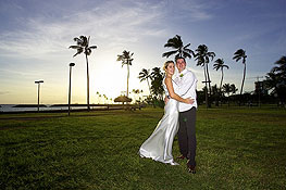 Hawaii Wedding and Hawaiian Wedding