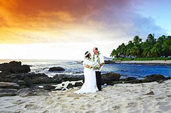 Hawaii Wedding and Hawaiian Wedding